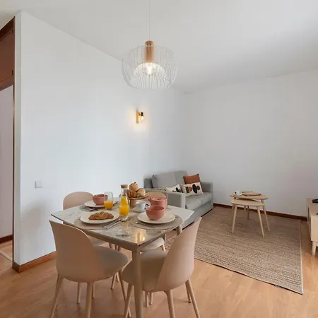 America By An Island Апартаменты Фуншал